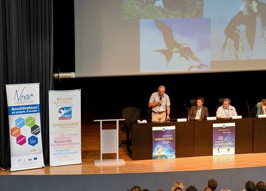 Le colloque scientifique international :intervention du Dr Henri WEIMERSKIRCH